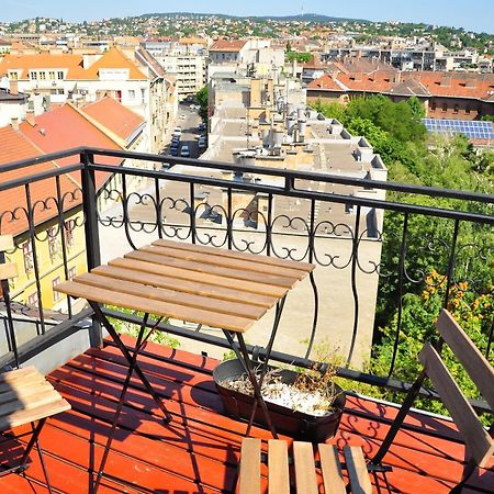 Piano Castle Hill Apartments Budapest Ngoại thất bức ảnh